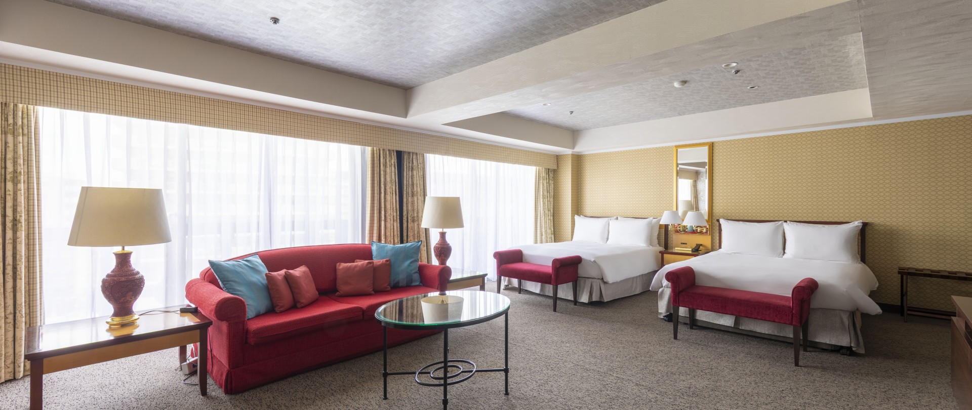 Premium Rose Suite