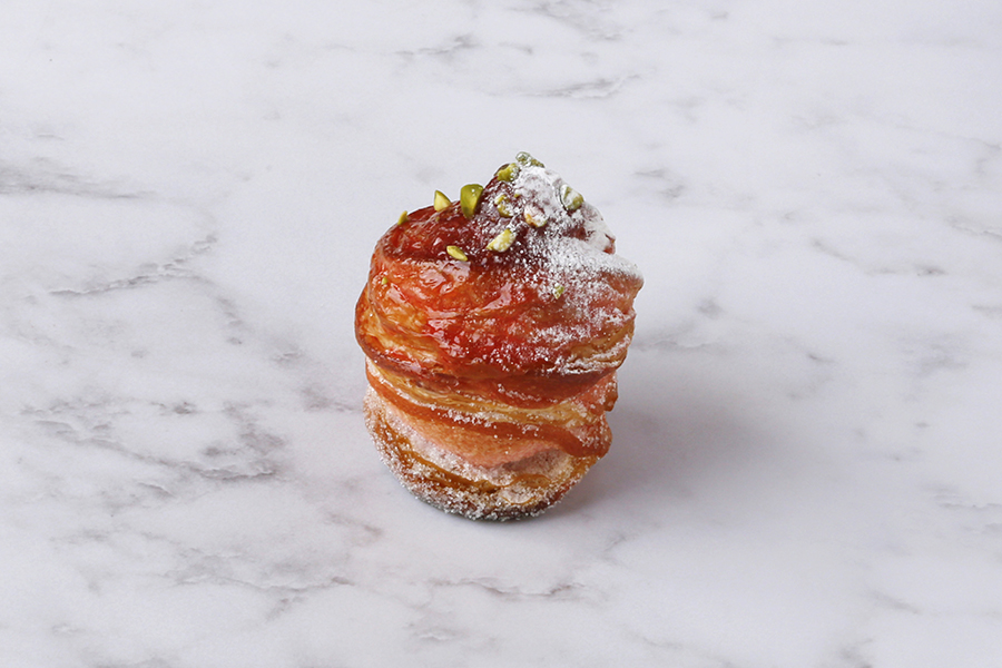ローズホテル横浜｜Patisserie Milly La Forêt ｜自家製パン｜クラフィン（春いちご）